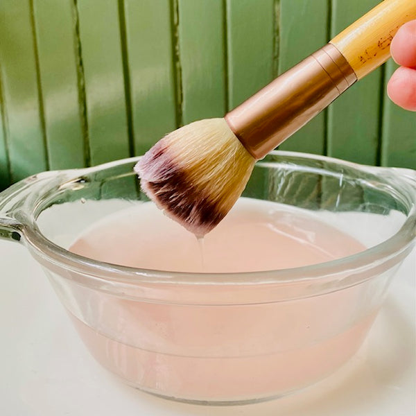 How to Spring Clean your Skincare and Make-up